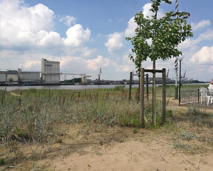 Strandhalle Harriersand